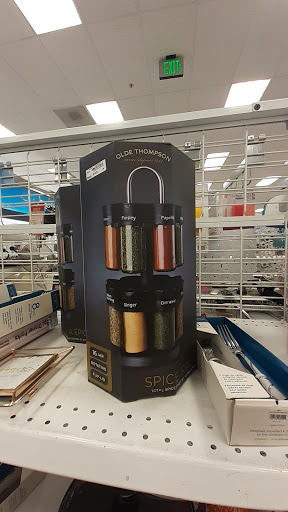 Clothing Store «Ross Dress for Less», reviews and photos, 2020 N 75th Ave, Phoenix, AZ 85035, USA