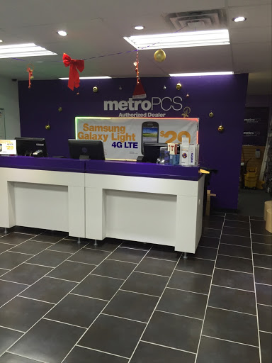 Cell Phone Store «MetroPCS Authorized Dealer», reviews and photos, 1200 E Davis St, Mesquite, TX 75149, USA