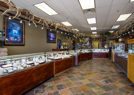 Jewelry Store «Elegant Jewelers», reviews and photos, 46869 Hayes Rd, Shelby Charter Township, MI 48315, USA