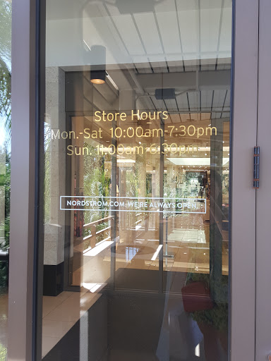 Department Store «Nordstrom Waterside», reviews and photos, 5489 Tamiami Trail N, Naples, FL 34108, USA