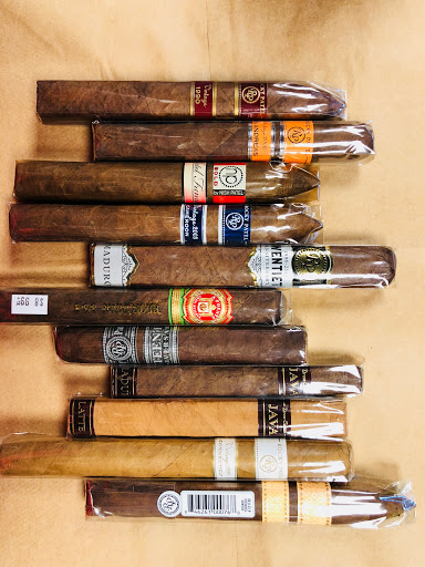 Liquor Store «Crown Liquors», reviews and photos, 1113 Nashville Hwy, Columbia, TN 38401, USA