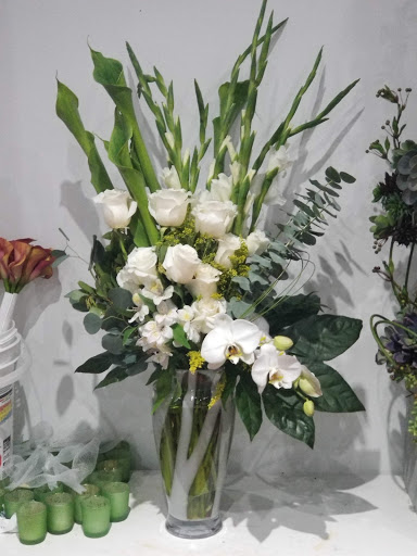 Florist «Andres Aguilar Designs», reviews and photos, 2425 Biscayne Blvd, Miami, FL 33137, USA