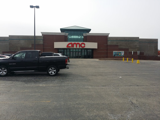 Movie Theater «AMC Classic Vernon Hills 8», reviews and photos, 555 Lakeview Pkwy, Vernon Hills, IL 60061, USA