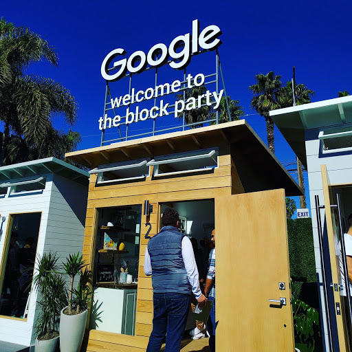 Shopping Mall «Abbot Kinney BLVD Shopping», reviews and photos, Navarre Ct, Venice, CA 90291, USA