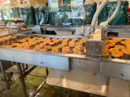 Bakery «Krispy Kreme Doughnuts», reviews and photos, 32450 Dyer St, Union City, CA 94587, USA