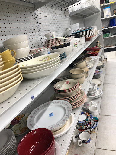 Thrift Store «Goodwill», reviews and photos