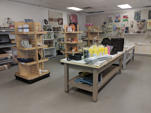 Thrift Store «Richmond Metropolitan Habitat For Humanity ReStore», reviews and photos