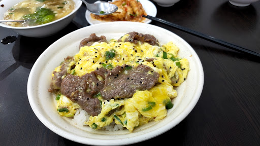 老王東北酸菜白肉（旱溪店） 的照片