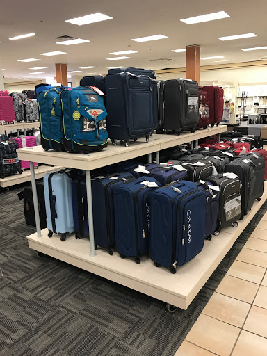 Clothing Store «Burlington Coat Factory», reviews and photos, 285 N Moorpark Rd, Thousand Oaks, CA 91360, USA