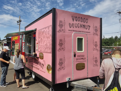 Donut Shop «Voodoo Doughnut Food Truck», reviews and photos, 8145 SE 82nd Ave, Portland, OR 97266, USA