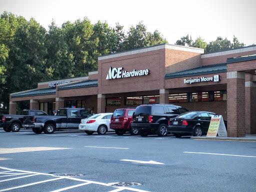 Holly Springs Ace Hardware, 509 N Main St, Holly Springs, NC 27540, USA, 
