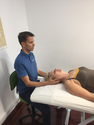  SALUESPORT. Fisioterapia - osteopatá­a - readaptaciá³n - entrenamiento en Sabadell