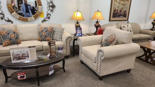 Furniture Store «Raymour & Flanigan Furniture and Mattress Store», reviews and photos, 427 Street Rd, Southampton, PA 18966, USA