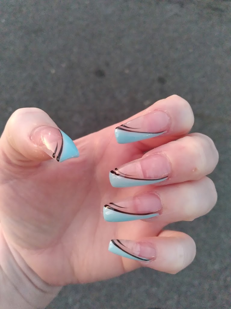 Bee Nails & Spa 08036