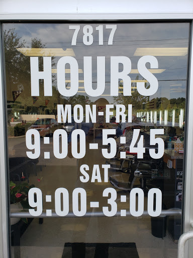 Barber Shop «Temple Terrace Barber Shop», reviews and photos, 7817 Temple Terrace Hwy, Tampa, FL 33637, USA