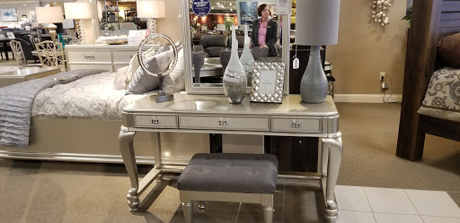 Furniture Store «Ashley HomeStore», reviews and photos, 9737 Hudson Rd, Woodbury, MN 55125, USA