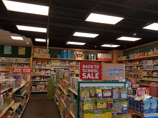 Educational Supply Store «Lakeshore Learning Store», reviews and photos, 17072 Devonshire St, Northridge, CA 91325, USA