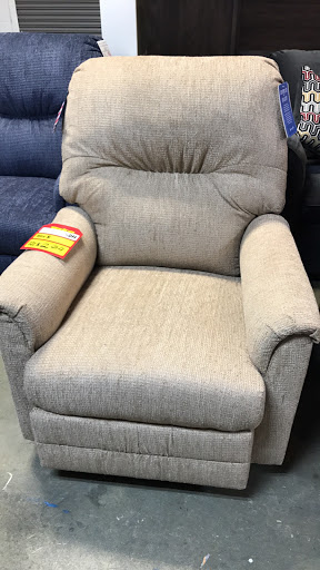 Discount Store «Colfax Discount Store», reviews and photos, 1116 E Mountain St, Kernersville, NC 27284, USA