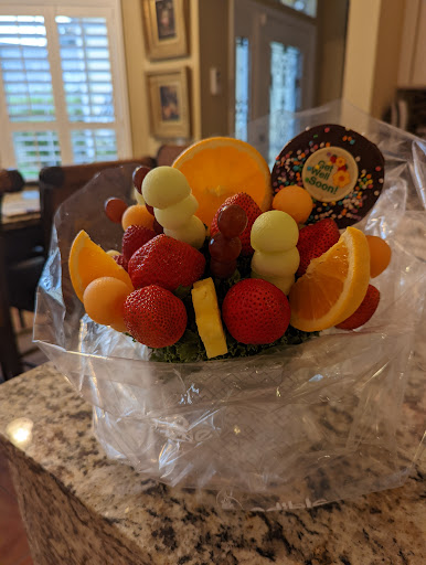 Gift Shop «Edible Arrangements», reviews and photos, 801 Landmark Dr STE F, Glen Burnie, MD 21061, USA