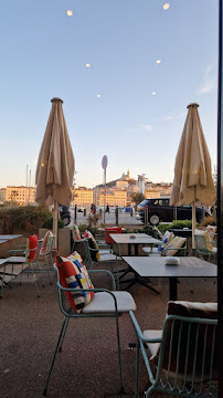 Atmosphère du Restaurant français Restaurant Le relais 50 à Marseille - n°8