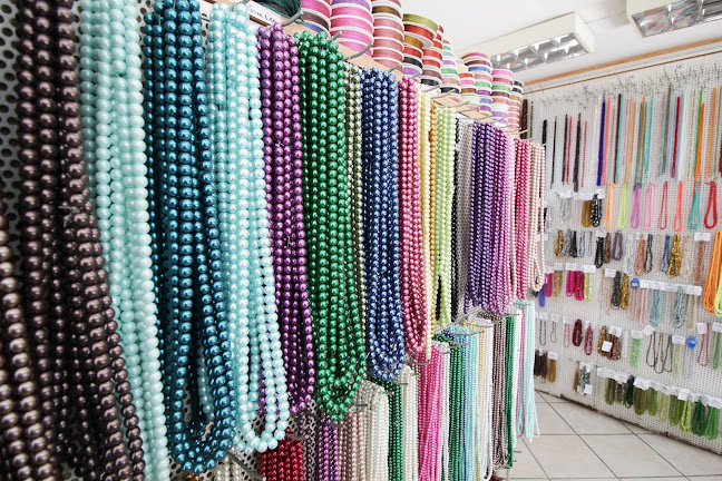 Αξιολογήσεις για το ΧΑΝΤΡΕΣ ΤΟΥ ΚΟΣΜΟΥ στην Ωραιόκαστρο - Κοσμηματοπωλείο