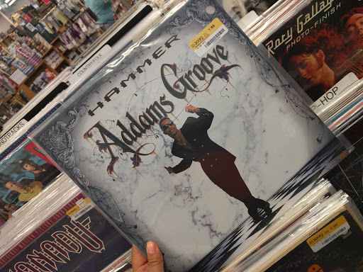 Book Store «Half Price Books», reviews and photos, 5605 Touhy Ave, Niles, IL 60714, USA