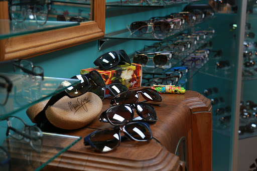 Optician «Treasure Coast Opticians», reviews and photos, 715 17th St, Vero Beach, FL 32960, USA