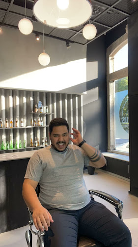 Augustus - Barbershop and Business Place - Barbearia