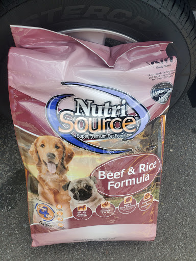 Pet Supply Store «Stately Pet Supply», reviews and photos, 515 S State St, Clarks Summit, PA 18411, USA