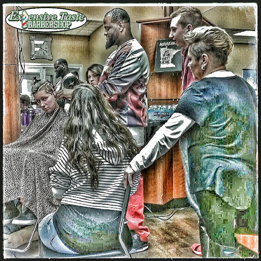Barber Shop «Expensive Taste Barbershop», reviews and photos, 9100 Hudson Rd, Woodbury, MN 55125, USA