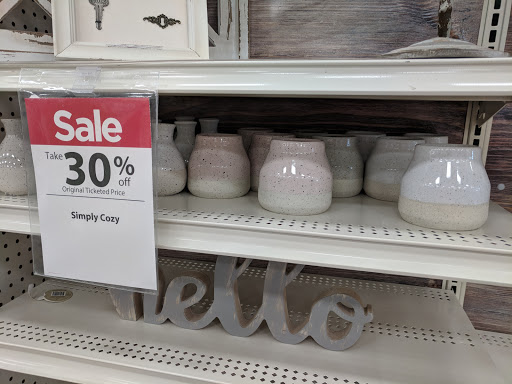 Craft Store «Michaels», reviews and photos, 7624 Voice of America Centre Dr, West Chester Township, OH 45069, USA