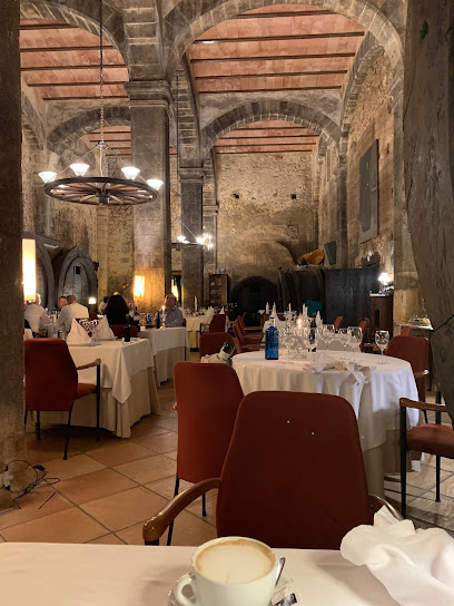 Restaurante Sa Torre de Santa Eugenia - Carretera Santa Maria-Sencelles, Km.7, 07142 Santa Eugènia, Balearic Islands, Spain