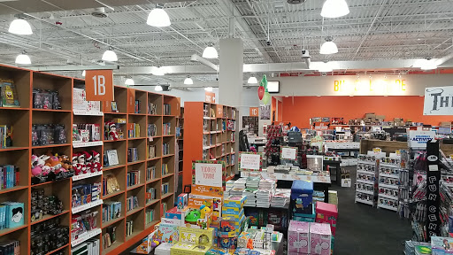 Used Book Store «2nd & Charles», reviews and photos, 815 Ernest W Barrett Pkwy NW, Kennesaw, GA 30144, USA