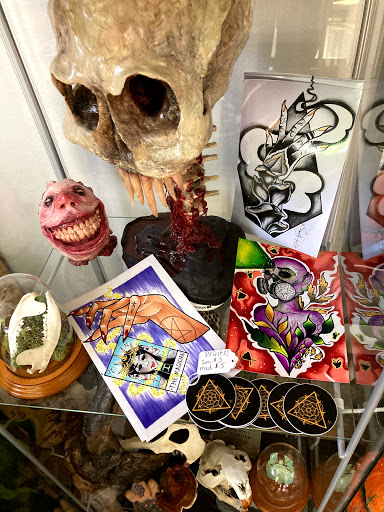 Explore thigh piece tattoo ideas, creative tattoo ideas in Columbus, available at Amenti Tattoo Studio. LLC (Appointment Only)