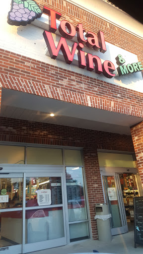 Wine Store «Total Wine & More», reviews and photos, 2976 Battleground Ave, Greensboro, NC 27408, USA