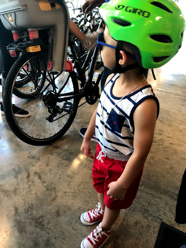 Bicycle Store «Miami Beach Bicycle Center», reviews and photos, 746 5th St, Miami Beach, FL 33139, USA