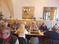 Atmosphère du Restauration rapide L'ENTRACTE restaurant et pizzeria à Pézenas - n°3