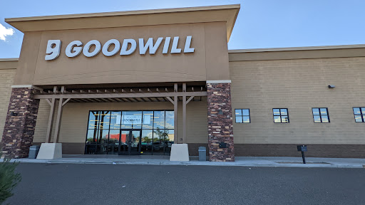 Thrift Store «Cotton & Greenway Goodwill Retail Store & Donation Center», reviews and photos, 15190 N Cotton Ln, Surprise, AZ 85388, USA