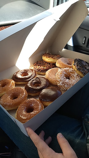 Donut Shop «Golden Donut», reviews and photos, 2360 University Ave, San Diego, CA 92104, USA