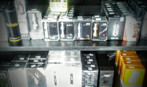 Tobacco Shop «Blue Moon Smoke Shop», reviews and photos, 470 Commonwealth Avenue, Boston, MA 02215, USA