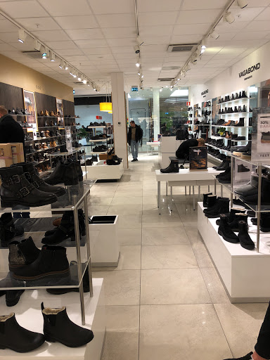 Butiker för att köpa dam xti boots Stockholm