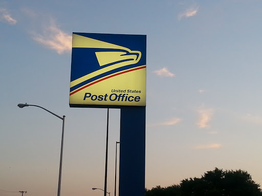 Post Office «United States Postal Service», reviews and photos, 4600 Mark IV Pkwy, Fort Worth, TX 76161, USA