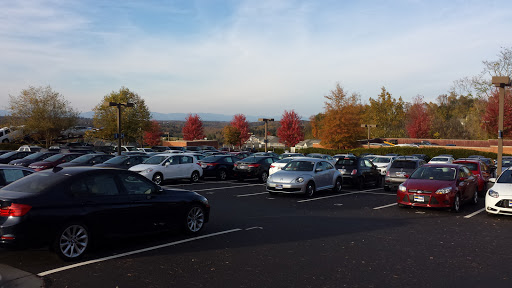 Used Car Dealer «CarMax», reviews and photos, 1448 Richmond Rd, Charlottesville, VA 22911, USA