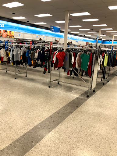 Clothing Store «Ross Dress for Less», reviews and photos, 868 Higuera St, San Luis Obispo, CA 93401, USA