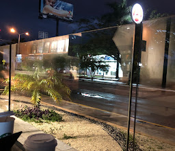 Starbucks Urban Center Mérida DT photo