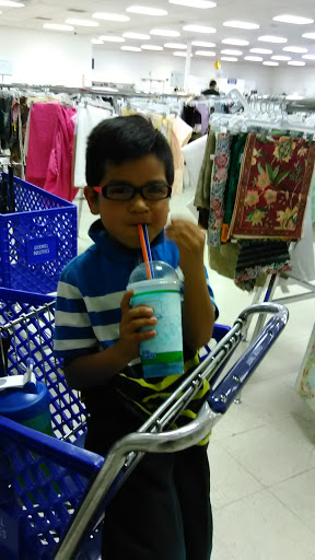 Thrift Store «Goodwill», reviews and photos, 66 S Wilson Way, Stockton, CA 95205, USA