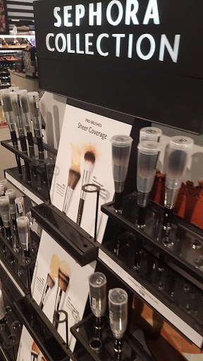 Cosmetics Store «SEPHORA», reviews and photos, 26300 Cedar Rd #1110, Beachwood, OH 44122, USA