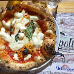 Photo n°4 de l'avis de Yenkee. fait le 16/08/2021 à 12:00 sur le  Pizzeria SpaccaNapoli à Brindisi