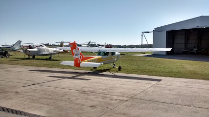 SAS Escuela de Vuelo y Taxi Aereo