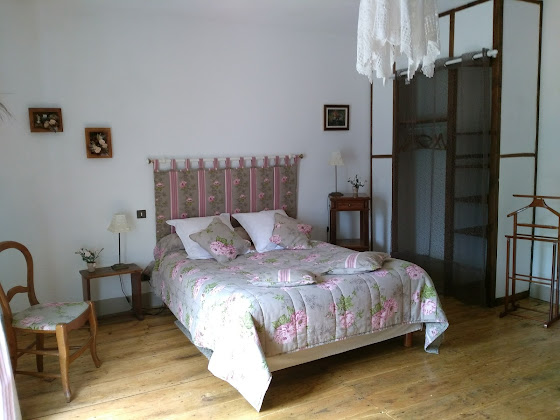 Chambres Chambre d'hôtes Le Château de Bénac 09000 Bénac